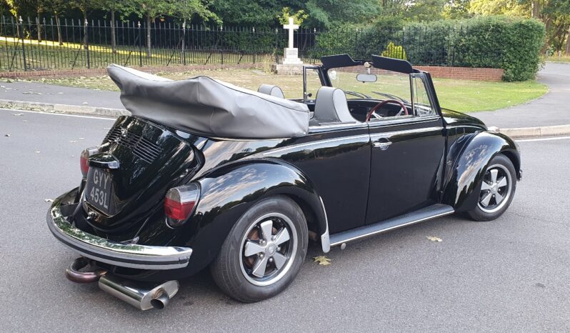 
								VW Beetle Cabrio full									