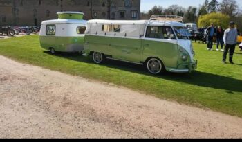 
									VW SPLITSCREEN SINGLE CAB AND ERIBA PUCK COMBO full								