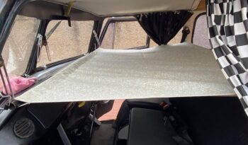 
									Volkswagen T2 with full split-screen conversion full								