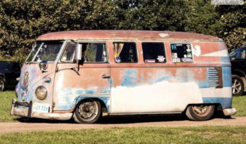 
									Volkswagen Type 2 Bus Patina full								