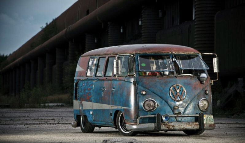 
								Volkswagen Type 2 Bus Patina full									