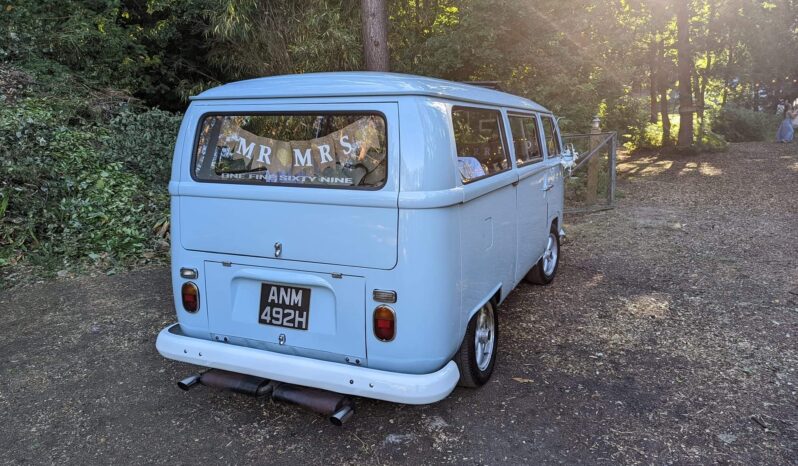 
								1969 VW T2 early bay window full									