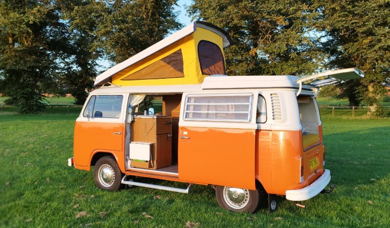 
								1972 Volkswagen Type 2 Westfalia full									