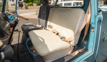 
									1973 Volkswagen Type 2 Bay Window full								