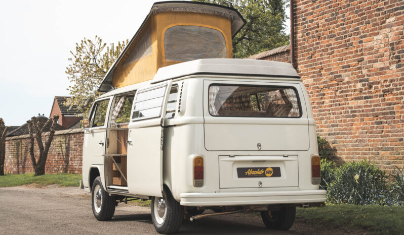 
								1973 Volkswagen Type 2 Westfalia Continental full									