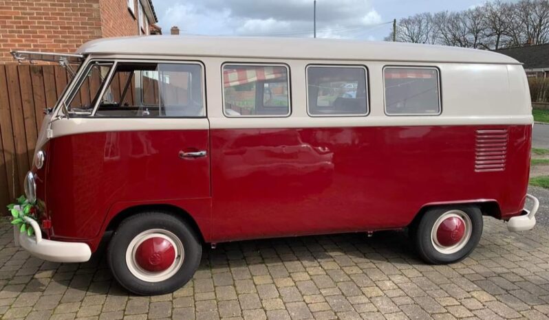 
								VW 1966 T1 Splitscreen full									